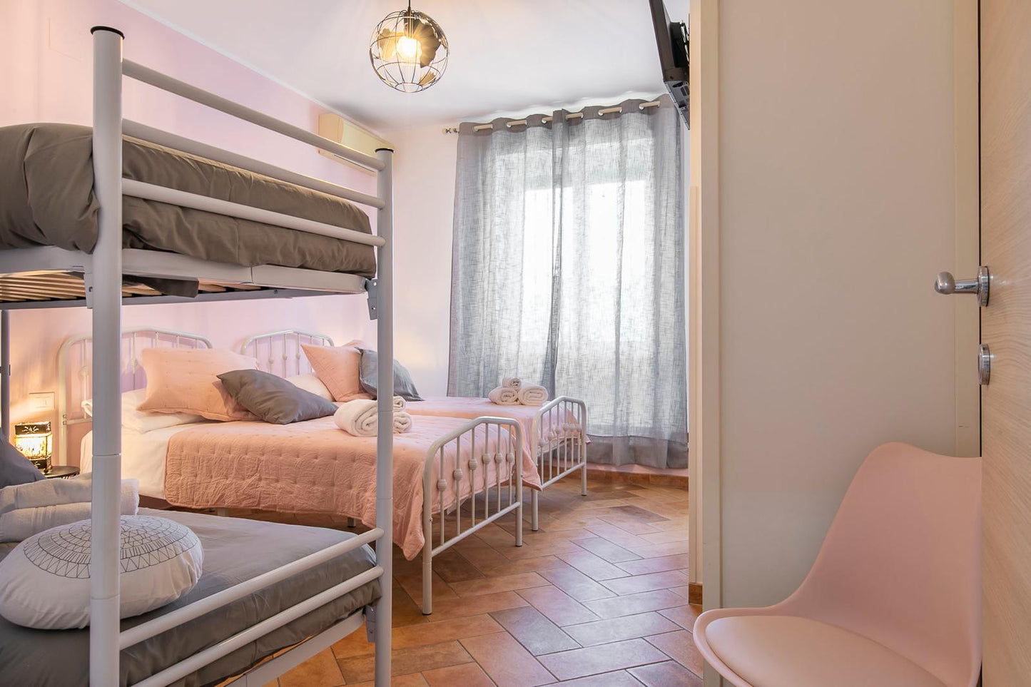 Roma, zona Ardeatina "Alchimia Friends and family" casa vacanza
