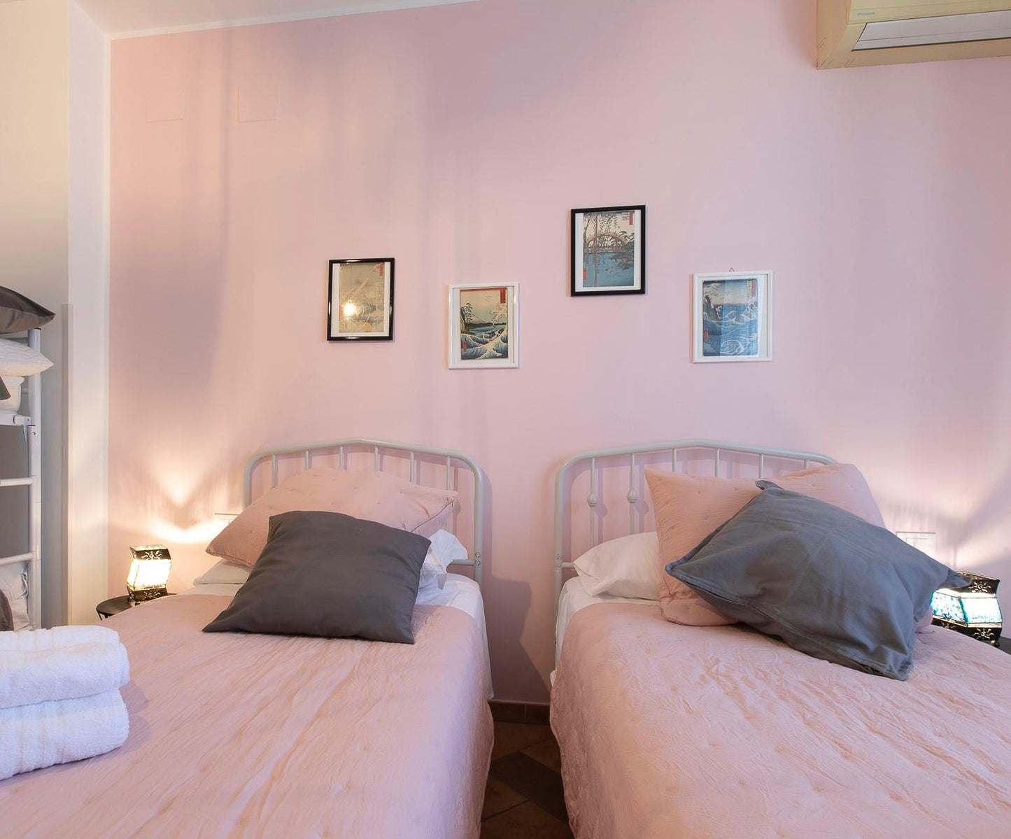 Roma, zona Ardeatina "Alchimia Friends and family" casa vacanza